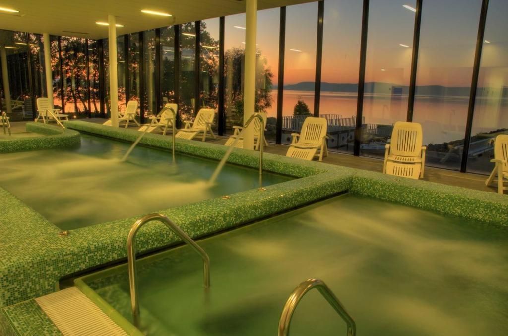 Butique Apartman Grand Balatonlelle Zewnętrze zdjęcie