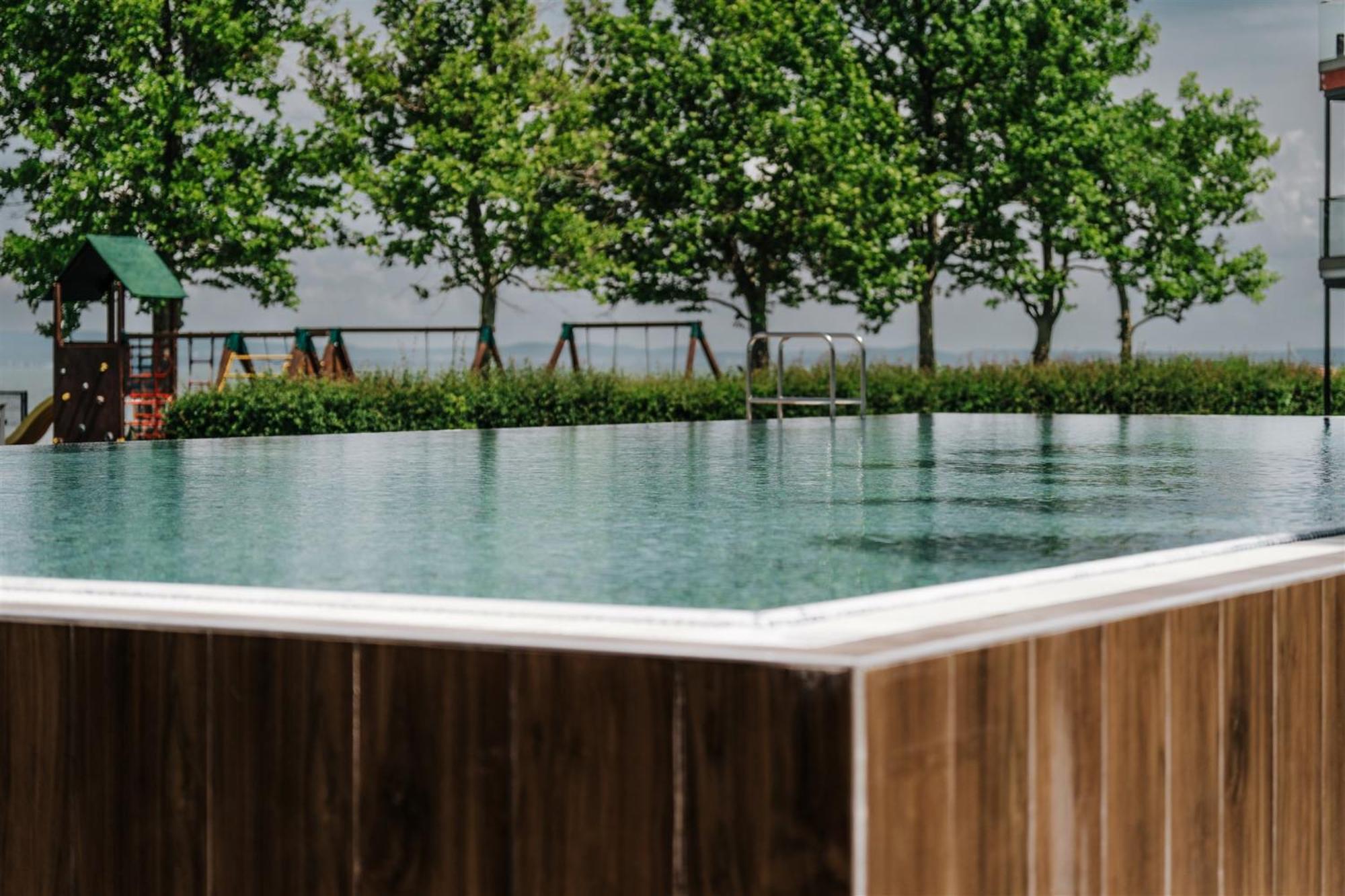 Butique Apartman Grand Balatonlelle Zewnętrze zdjęcie